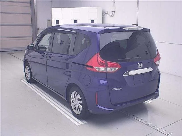Honda FREED — фото 2