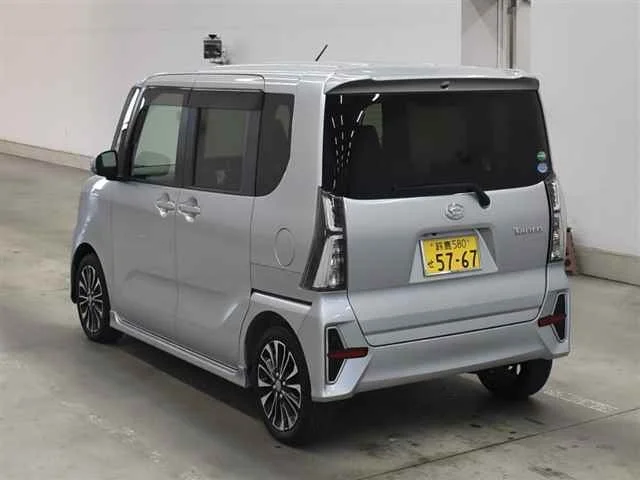 Daihatsu TANTO — фото 2