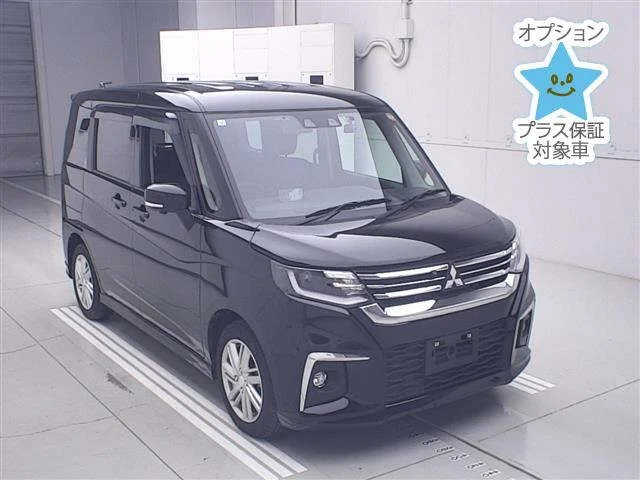 Mitsubishi DELICA D2 — фото 1