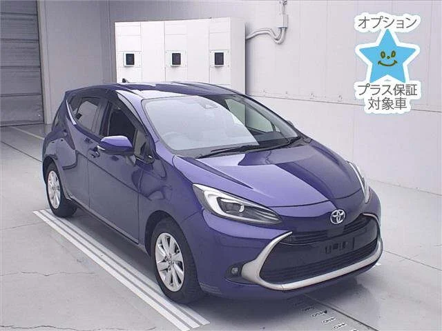 Toyota AQUA — фото 1