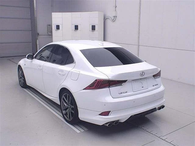 Lexus IS — фото 2