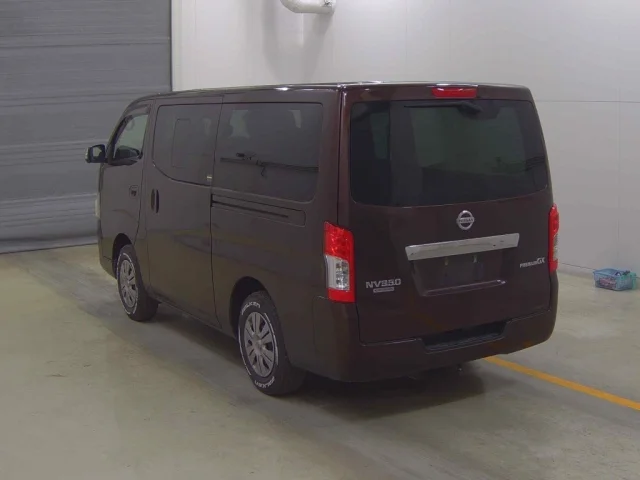 Nissan CARAVAN VAN — фото 2