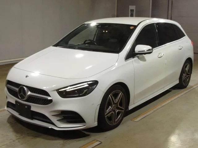 Mercedes-Benz B CLASS — фото 1