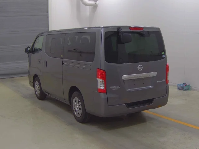 Nissan CARAVAN VAN — фото 2