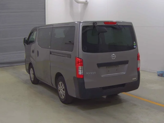 Nissan CARAVAN VAN — фото 2