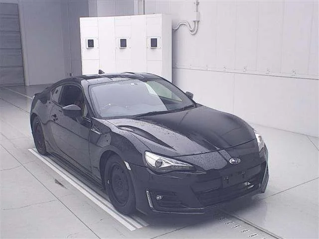 Subaru BRZ — фото 1