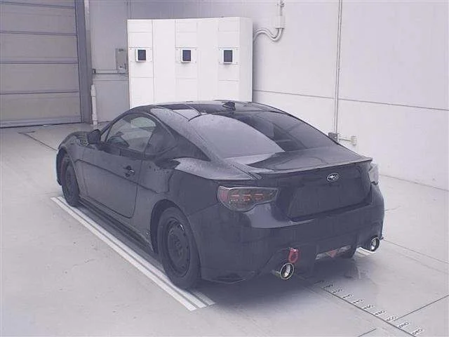 Subaru BRZ — фото 2