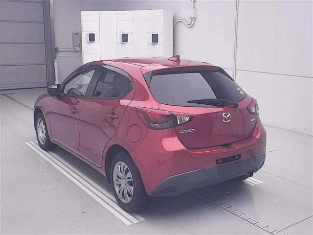Mazda DEMIO — фото 2