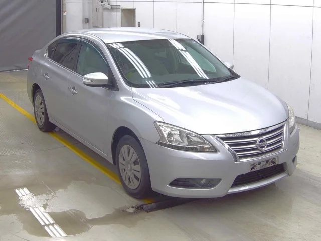 Nissan SYLPHY
