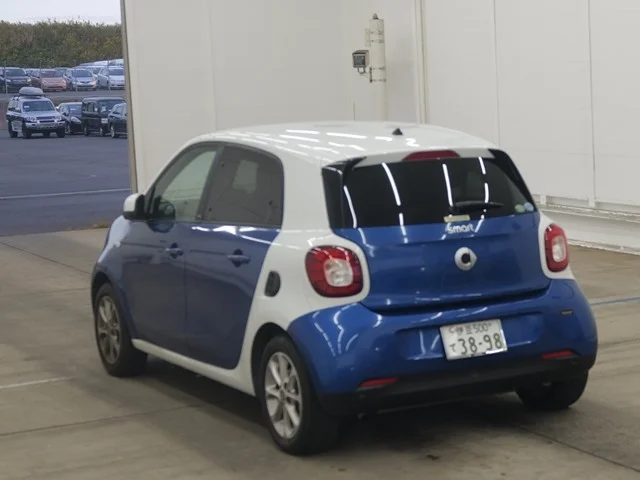 Smart FORFOUR — фото 2
