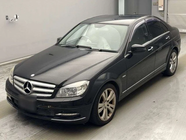 Mercedes-Benz C CLASS — фото 1