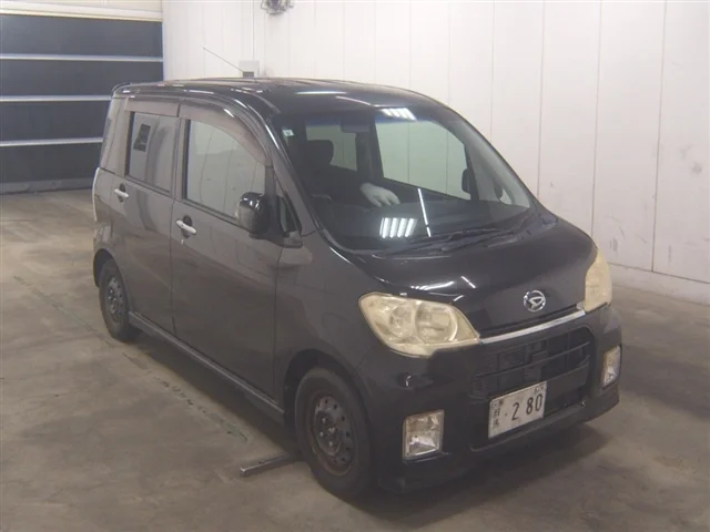 Daihatsu TANTO EXE