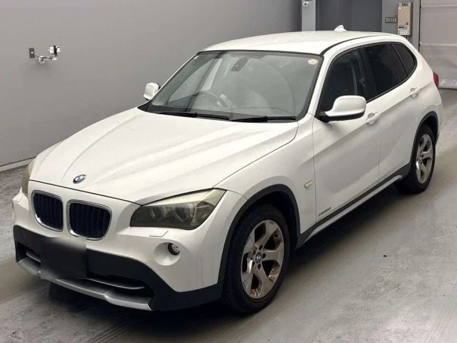 BMW X1 — фото 1
