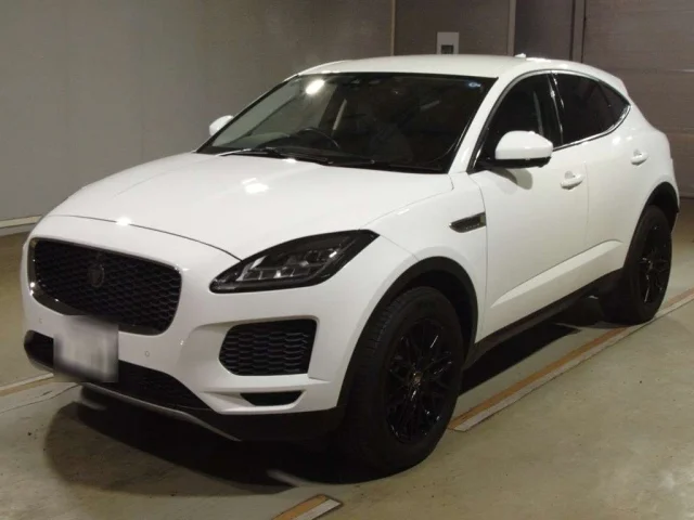 Jaguar E-PACE — фото 1