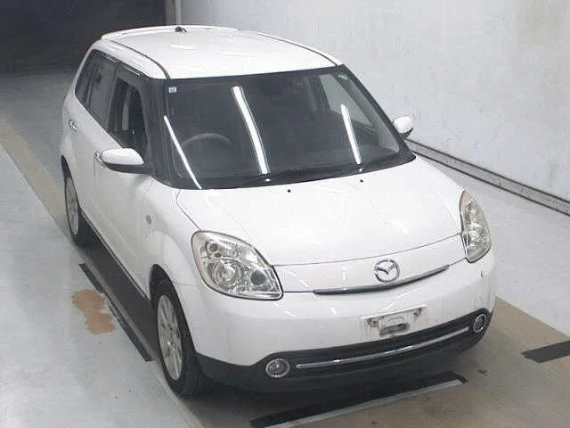 Mazda VERISA — фото 1