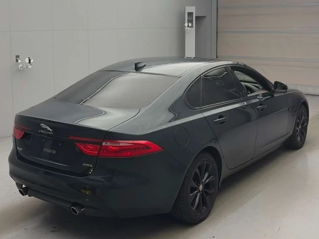 Jaguar XF SERIES — фото 2