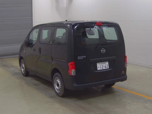 Nissan NV200 — фото 2