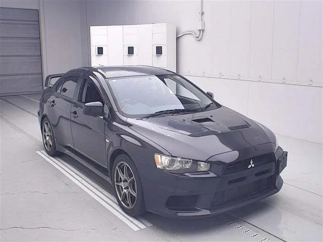 Mitsubishi Lancer — фото 1