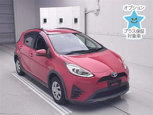 Toyota AQUA — фото 1
