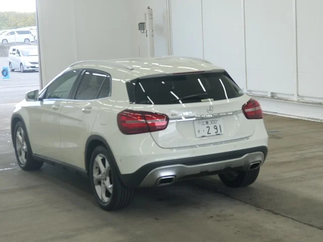 Mercedes-Benz GLA CLASS — фото 2