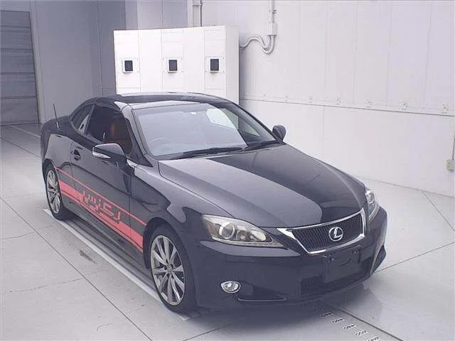 Lexus IS — фото 1