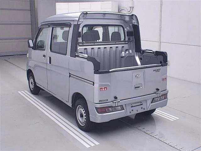Daihatsu HIJET VAN — фото 2