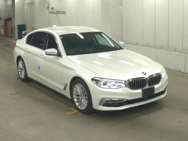 BMW 1-Series — фото 1