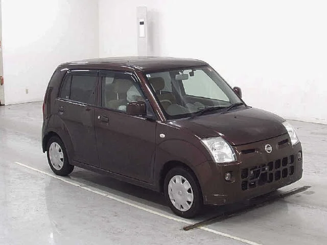Nissan PINO