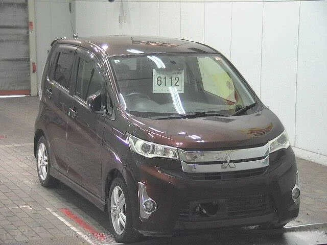 Mitsubishi EK CUSTOM