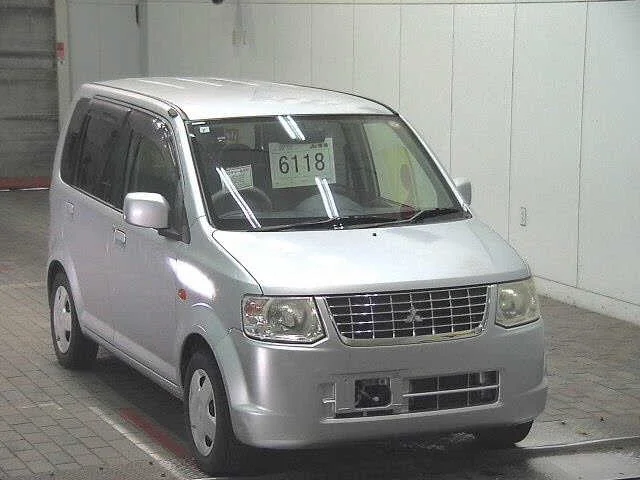 Mitsubishi EK WAGON