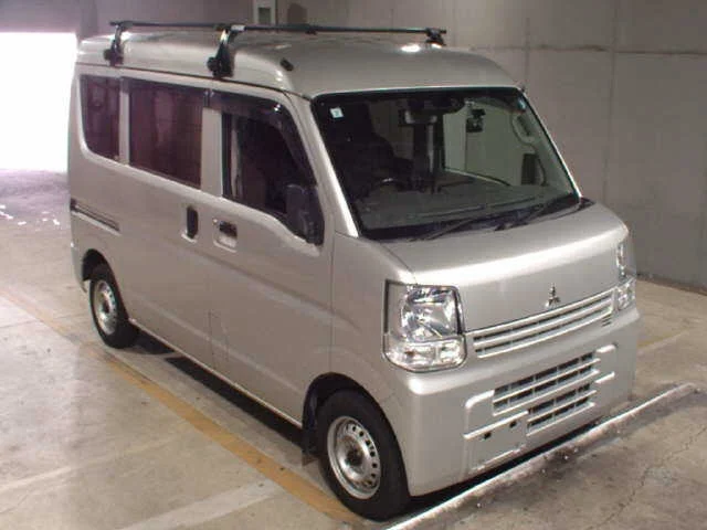 Mitsubishi MINICAB VAN