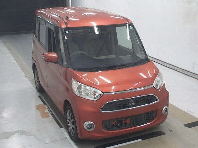 Mitsubishi EK SPACE