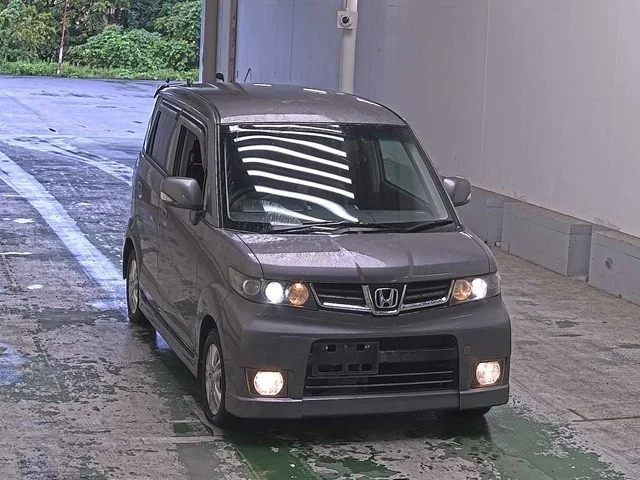 Honda ZEST