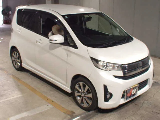 Mitsubishi EK CUSTOM