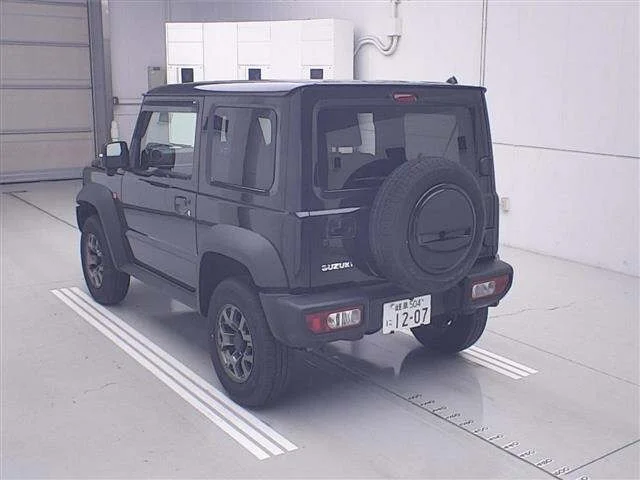 Suzuki JIMNY SIERRA — фото 2