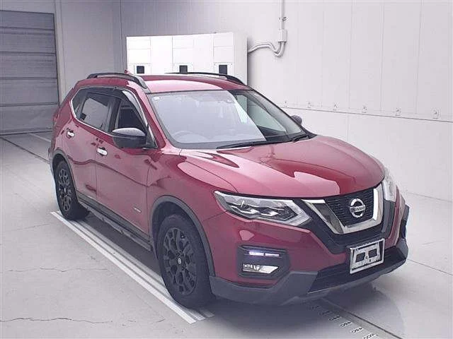 Nissan X-TRAIL