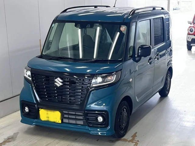 Suzuki SPACIA BASE