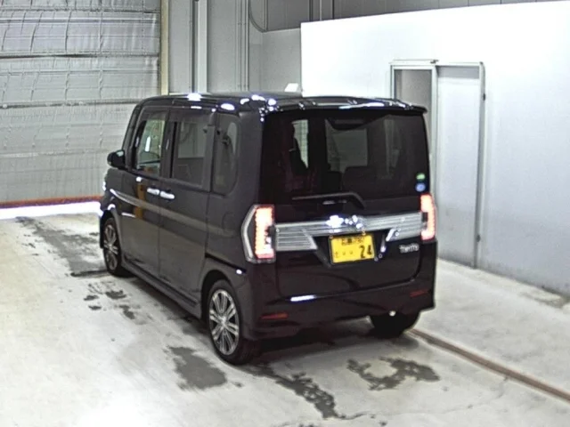 Daihatsu TANTO — фото 2