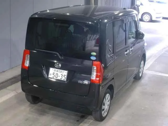 Daihatsu TANTO — фото 2