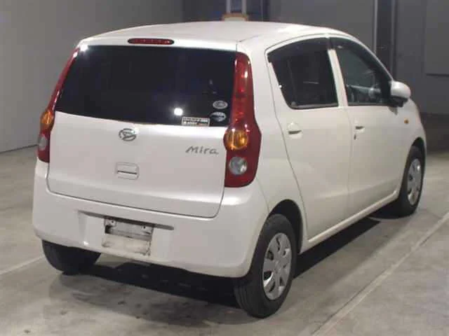 Daihatsu MIRA — фото 2