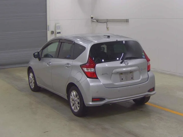 Nissan NOTE — фото 2