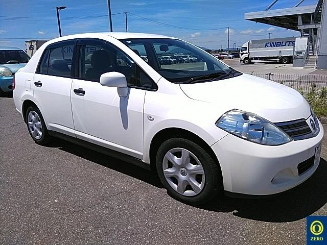 Nissan TIIDA LATIO