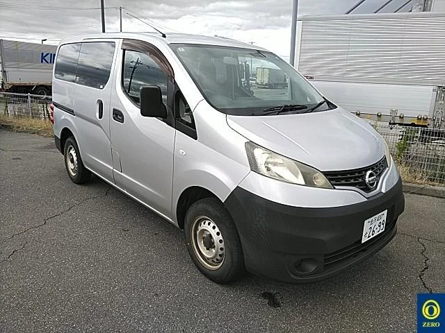 Nissan NV200 — фото 1