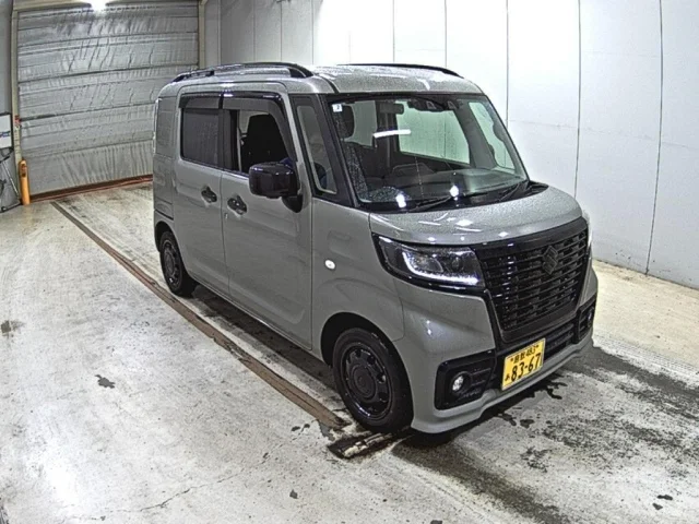 Suzuki SPACIA BASE