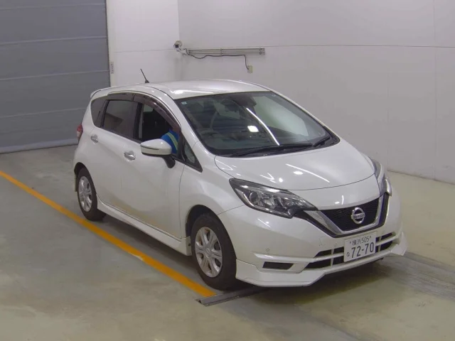 Nissan NOTE — фото 1