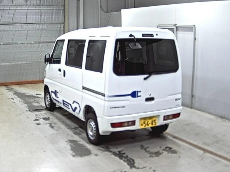 Mitsubishi MINICAB EV — фото 2