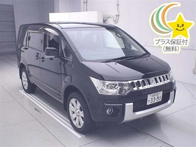 Mitsubishi DELICA D5