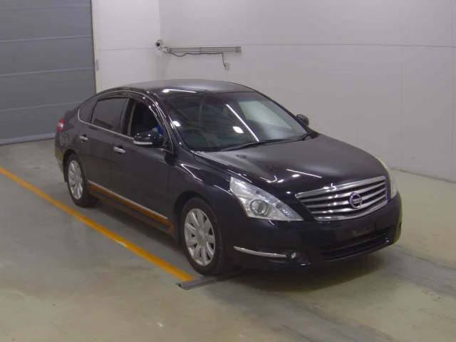 Nissan TEANA — фото 1