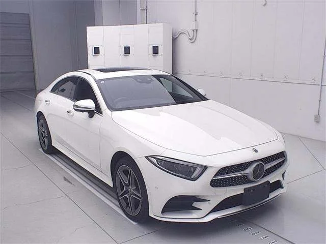 Mercedes-Benz CLS — фото 1