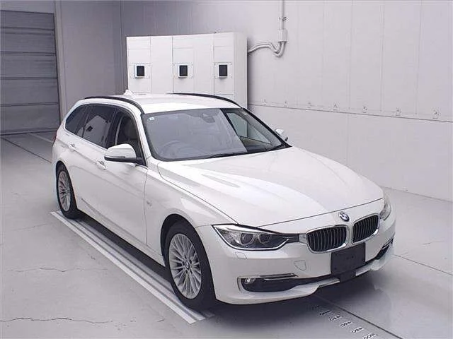 BMW 3-Series — фото 1